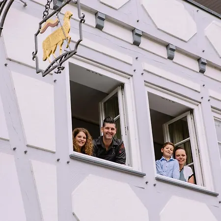 Restaurant Lamm Rosswag ホテル ファイインゲン・アン・デア・エンツ