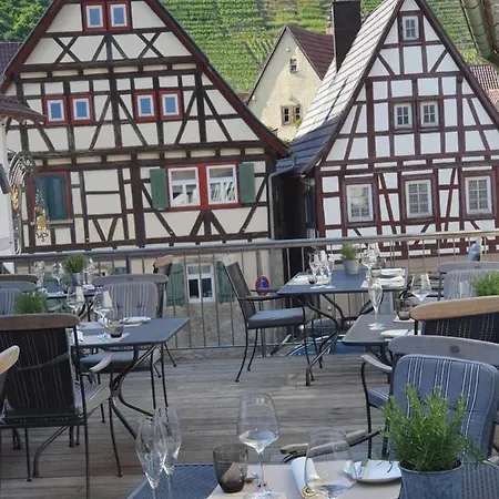 Restaurant Lamm Rosswag 2* فايهينغن