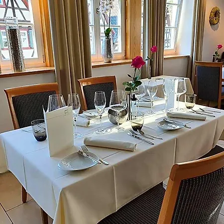 Restaurant Lamm Rosswag Szálloda 2*