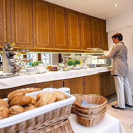 Restaurant Lamm Rosswag Szálloda 2*